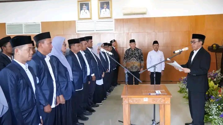 Sekda Lantik Pengurus DPD FKPQ Kab. Sukabumi Masa Bakti 2025-2030