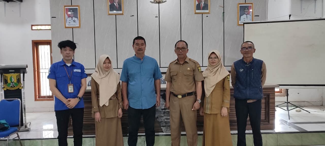 OPTIMALKAN POTENSI PERTANIAN DAN PETERNAKAN, PEMDES BOJONG ASIH PAPARKAN TANTANGAN LAYANAN KIS DI PODCAST RCL