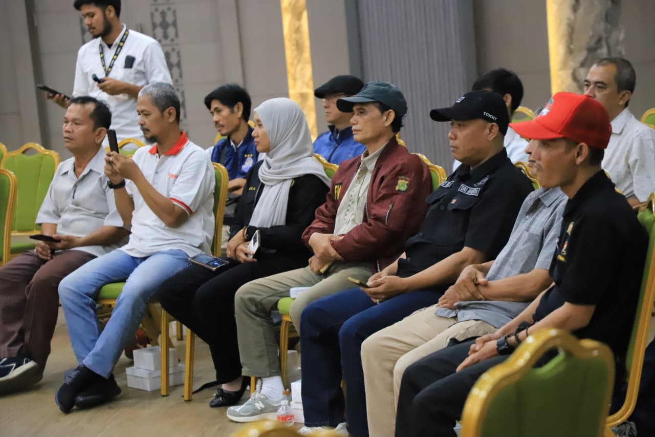  Silahturahmi Jajaran Walikota Administrasi Jaksel dengan Wartawan
