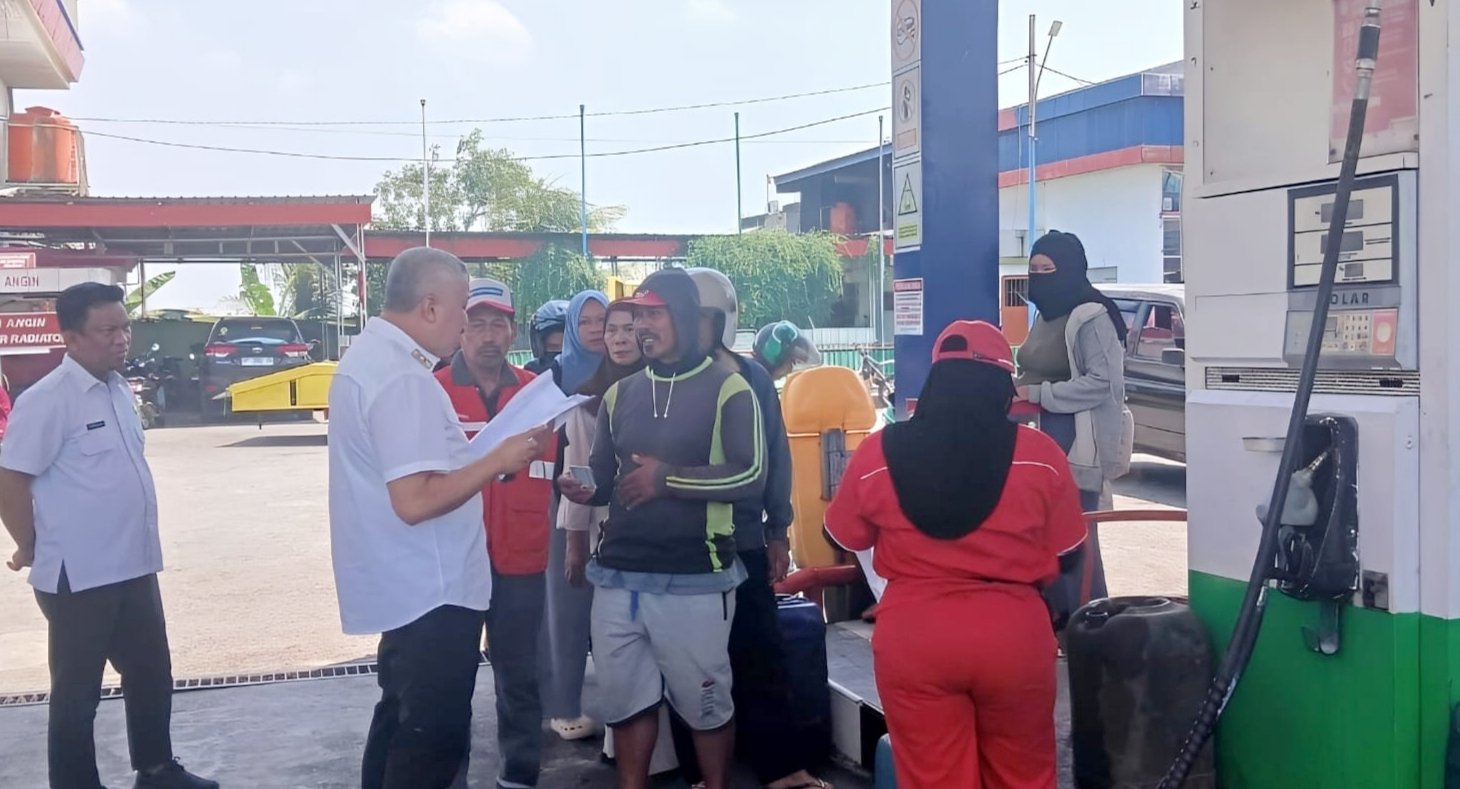 Pemkab Pinrang Terapkan Pola Pengaturan Pengisian BBM Bersubsidi 